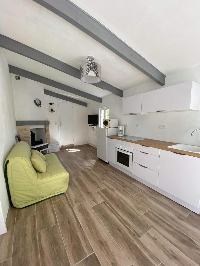 Maison Bord De Lac De Charmes Bannes  Bagian luar foto